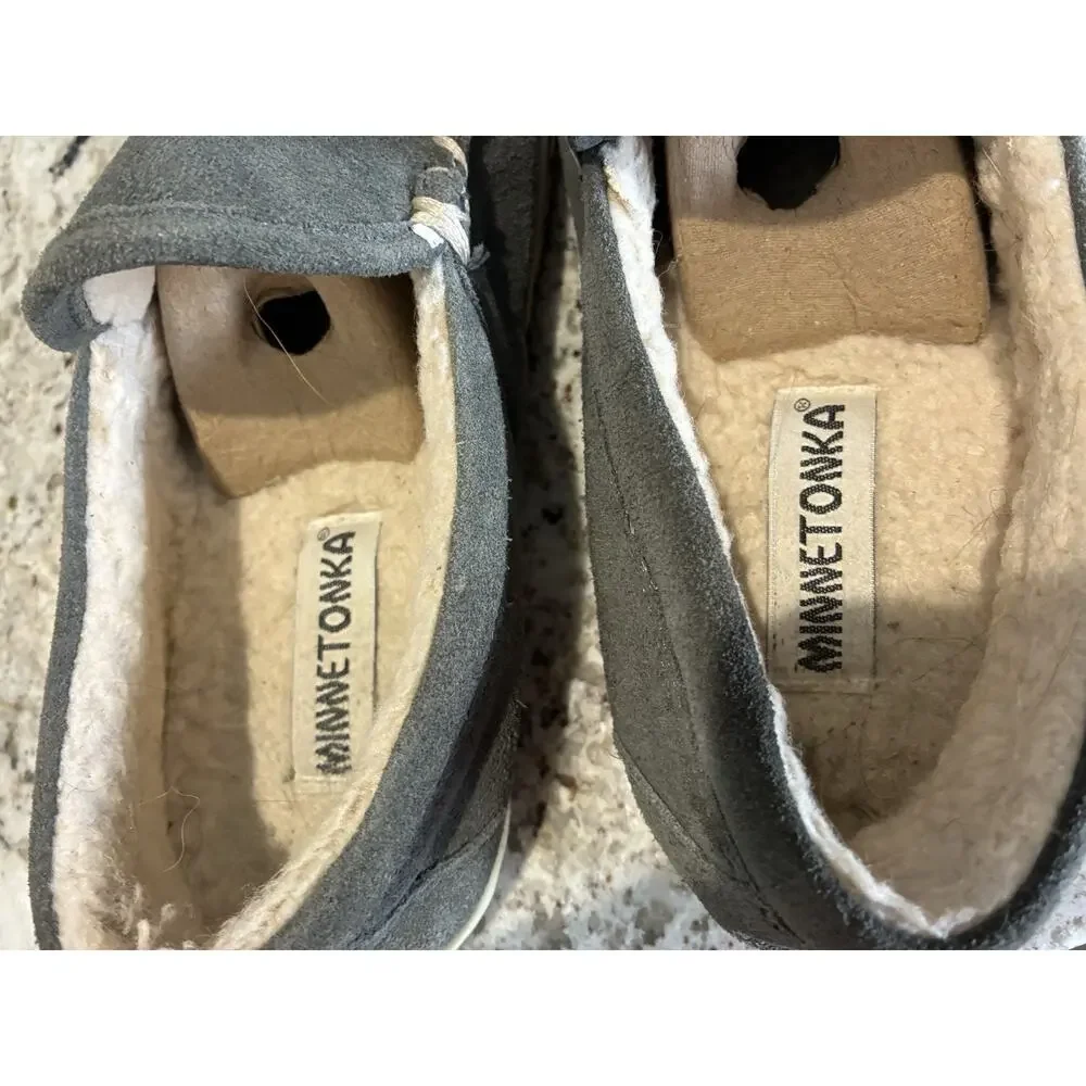 Minnetonka 41005 Tilden Moc Men's Comfort Slipper Size 9.0 M, Gray Suede
